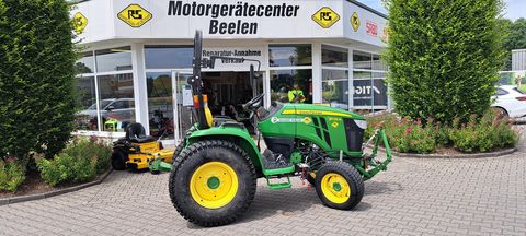 John Deere 3039R