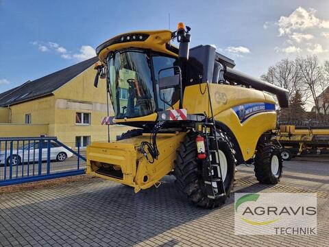 <strong>New Holland CH 7.70</strong><br />
