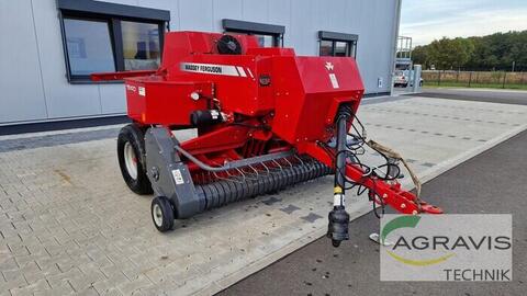 Massey Ferguson MF 1840 2