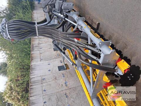 Väderstad CARRIER XT 625 3