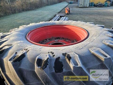 KOMPLETTRÄDER 710/70R38 3