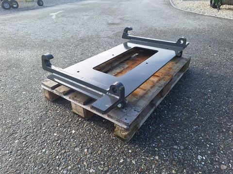 Fliegl AgroCenter Anbauplatte JCB Q-Fit 