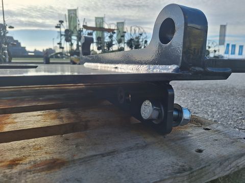 Fliegl AgroCenter Anbauplatte JCB Q-Fit 