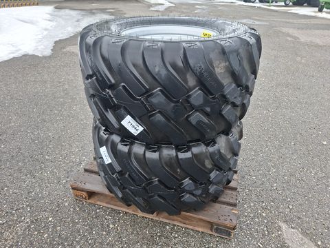 BKT 560/45R22,5 FL 630 U Komplettrad