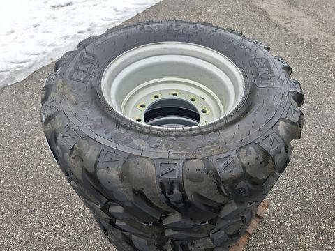 BKT 560/45R22,5 FL 630 U Komplettrad