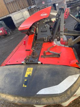 Kuhn PZ 3021 F OSC