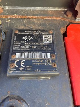 Kuhn PZ 3021 F OSC