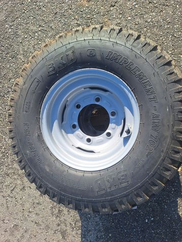 BKT 11.5/80-15,3 AW 702 Komplettrad