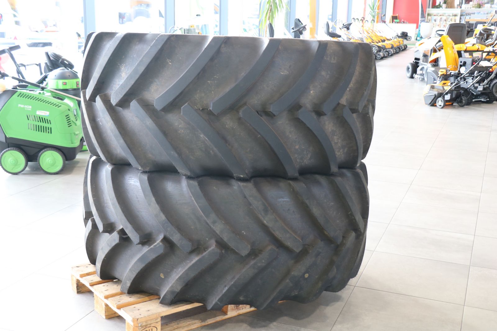 Mitas 650/60R34 3