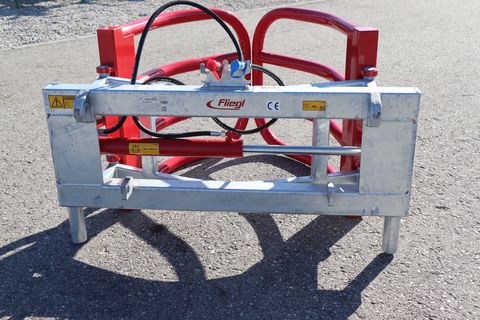 Fliegl AgroCenter Ballenzange Euro