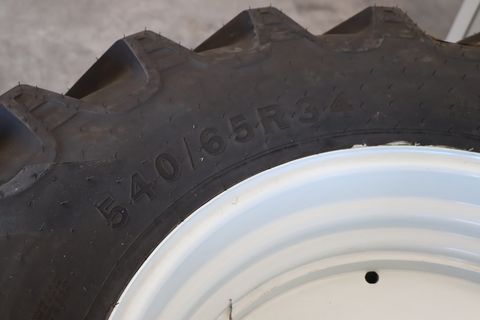 Alliance 540/65R34+440/65R24 