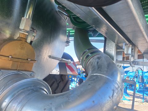 Vakutec VA 10500T + 12m Schlepps