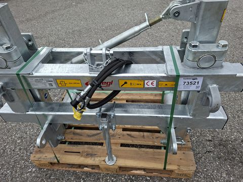 Fliegl AgroCenter Ballengabel hydr.