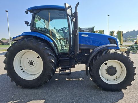 New Holland TS115A Delta