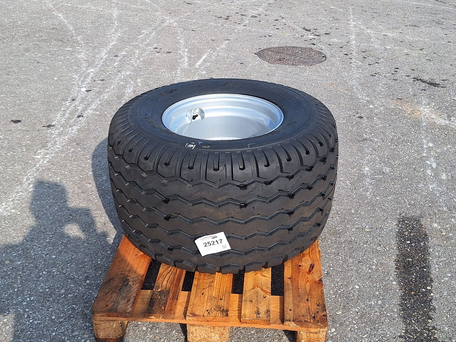 Eurogrip 500/50-17 Komplettrad 3