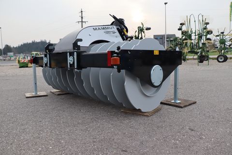 Mammut SK 250H Silowalze 