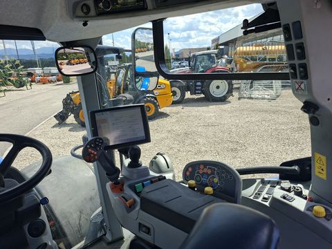New Holland T7.220 Auto Command
