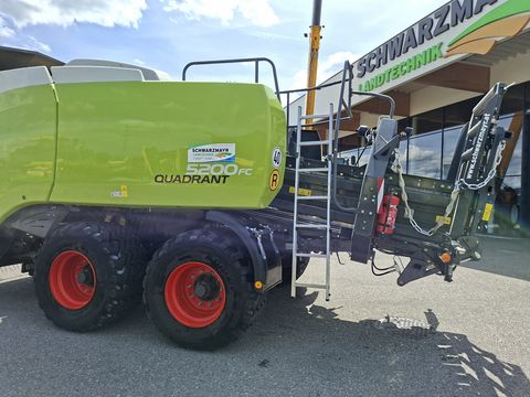 Claas QUADRANT 5200 FC