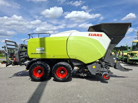 Claas QUADRANT 5200 FC