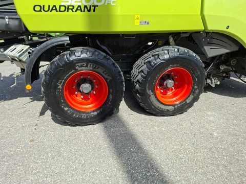 Claas QUADRANT 5200 FC