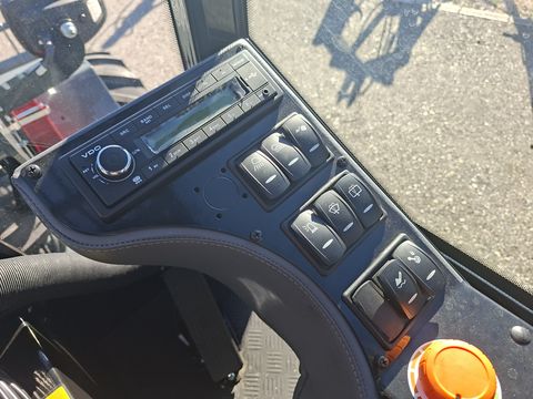 Giant G2700 HD+ TELE 