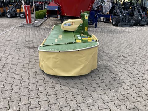 Krone EasyCut F 320 M Gen. 3 geschoben