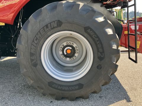 Case IH 6160 Axial Flow Mähdrescher
