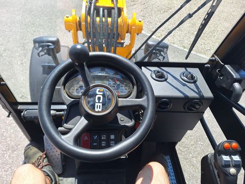 JCB TM 110