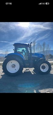 New Holland T7.220 Auto Command
