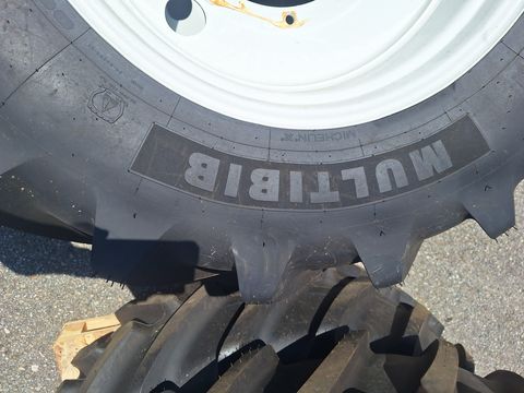 Michelin 600/65R38+480/65R28 