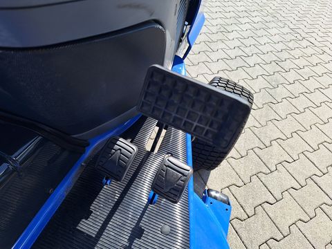 Iseki SXG 327
