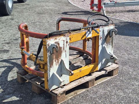 Mammut Rundballengreifer 