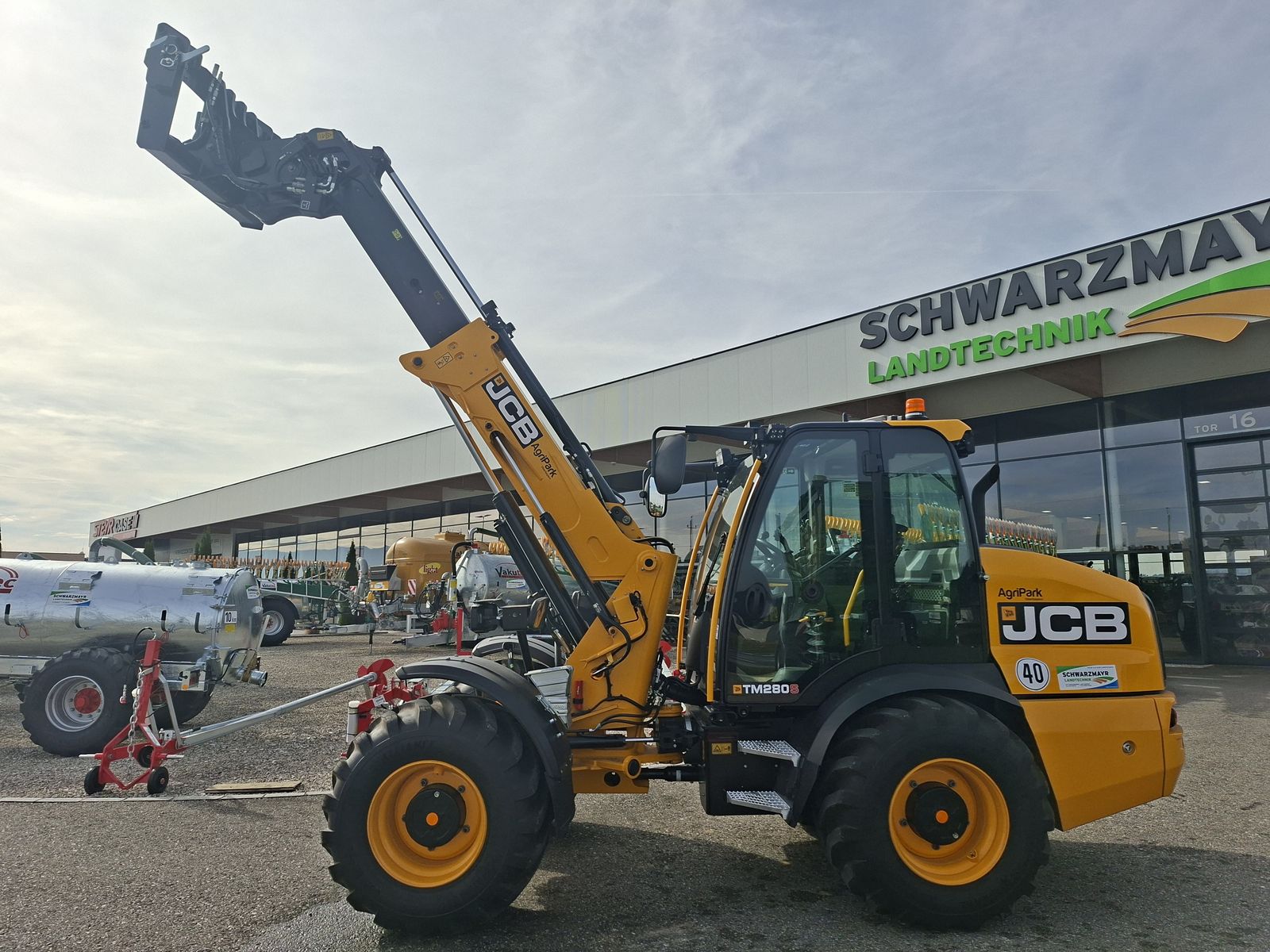 JCB TM 280 S AGRI  3
