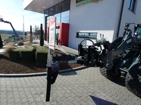 Sonstige Giant Futterschieber 2000Euro