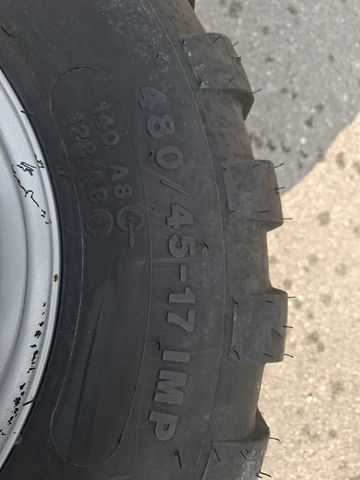 Vredestein 480/45-17 Flotation+