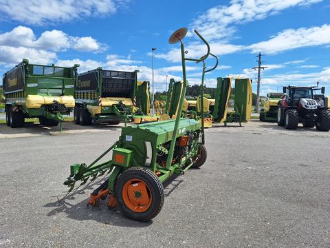Amazone D8-30