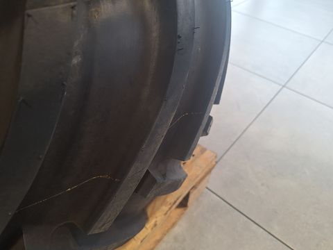 Sonstige BKT 31x15.50-15 AS TR313