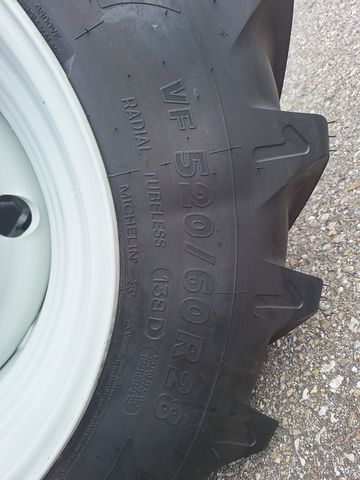 Steyr 4125 Profi CVT (Stage V)