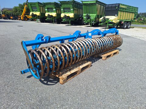 Lemken Messerwalze zu Karat 9/400K