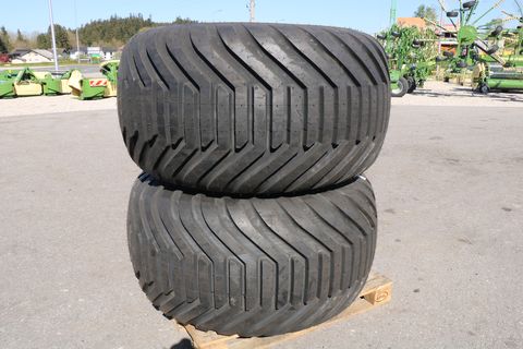 BKT 700-26,5+400-22,5