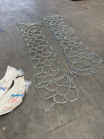 Pewag UNI RADIAL GR 12S