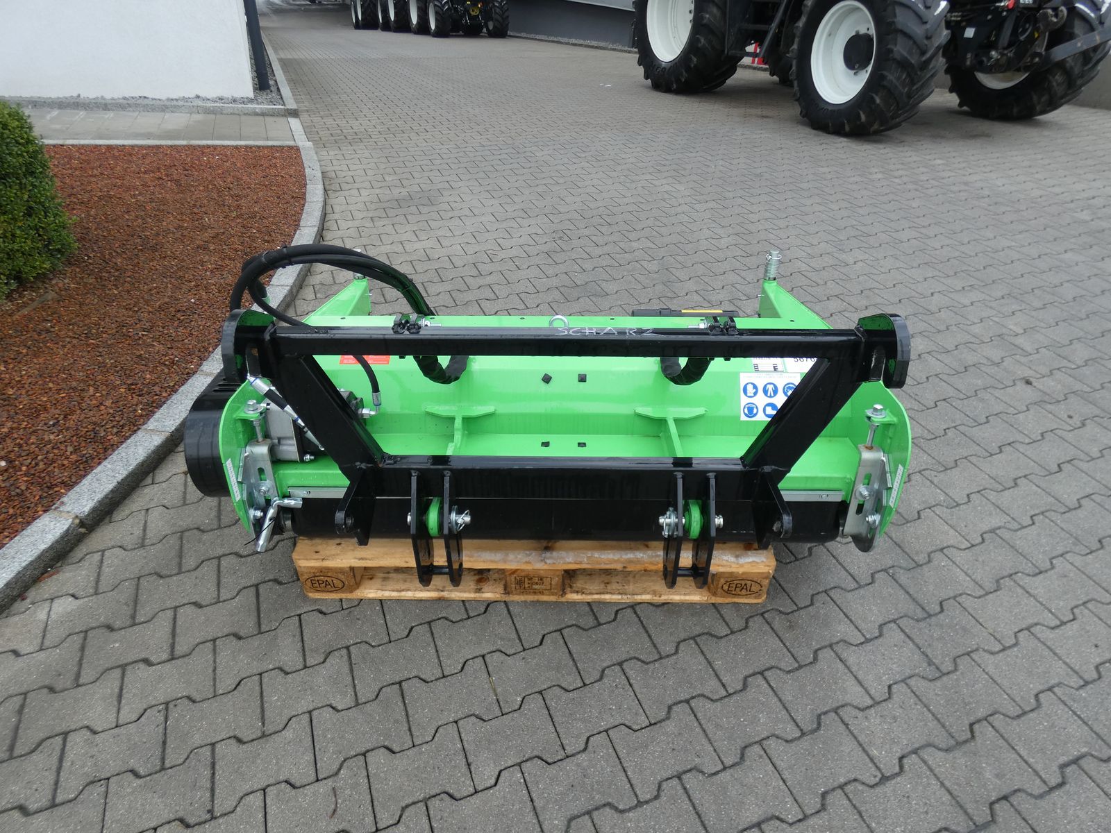 Giant Mulcher 1.400 HD 3