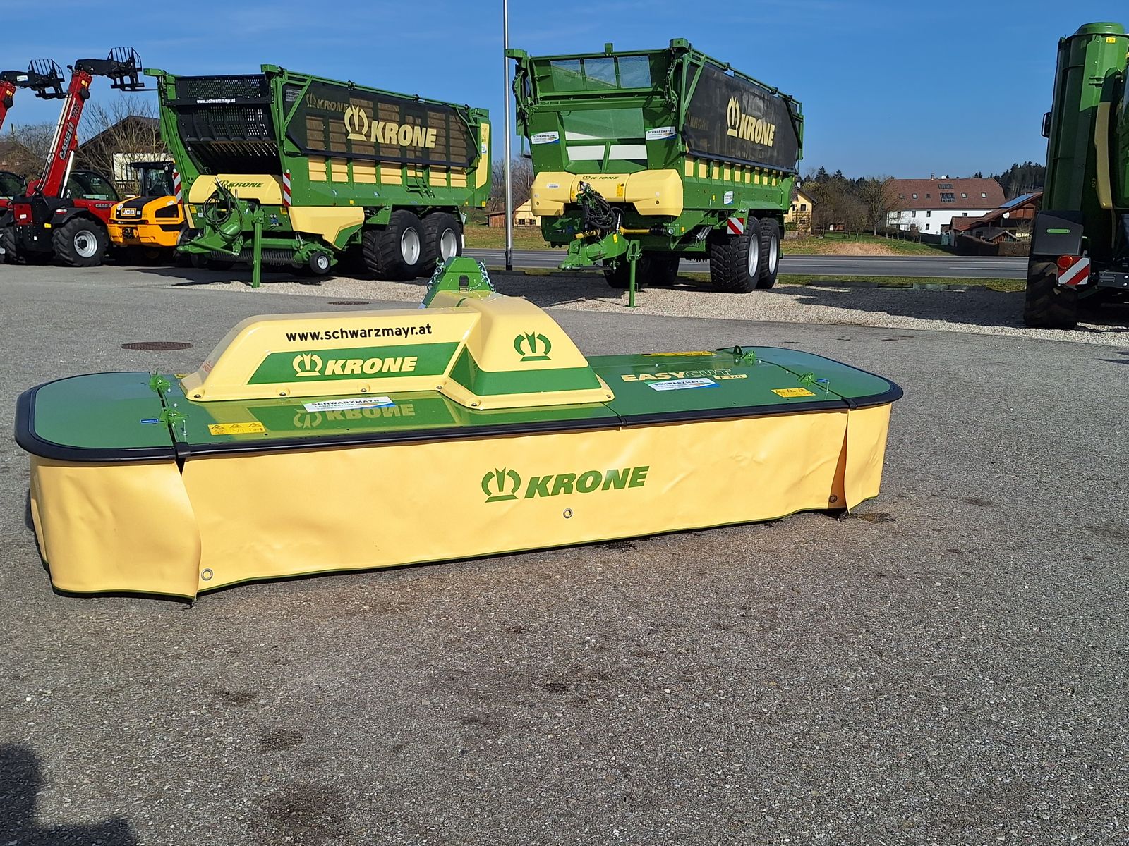 Krone EasyCut F 320 (2GEN) geschoben 2