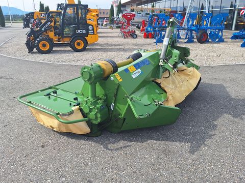 Krone EasyCut F 320CV Float mit V-Zinkenaufbereiter