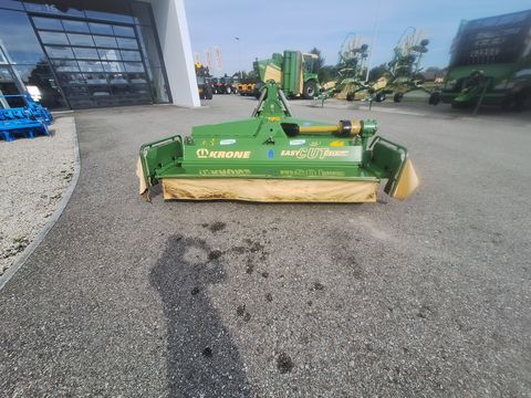 Krone EasyCut F 320CV Float mit V-Zinkenaufbereiter