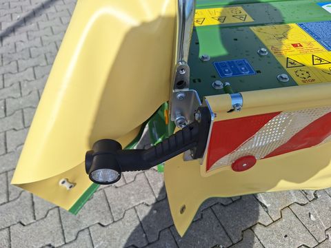 Krone EasyCut F 360 M geschoben
