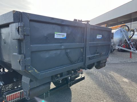 Pronar T185/1 mit Baucontainer 