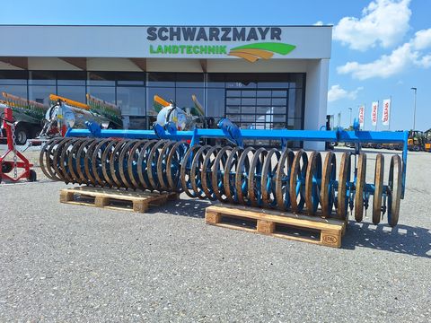 Lemken Messerwalze zu Karat 9/400K