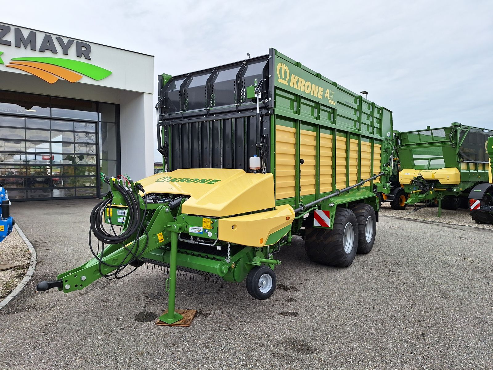 Krone AX 280 D HD  3