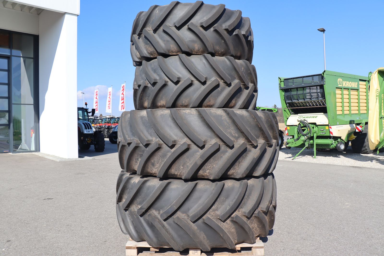 Mitas 710/70R42+620/70R30 zu Krone Big X 2